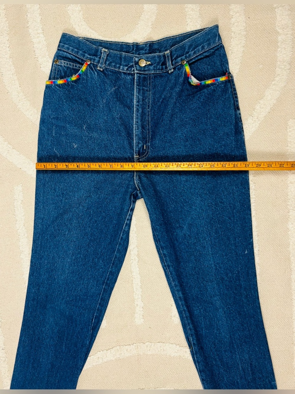 Vintage 1980s Chic High-Waisted Dark Wash Denim Jeans – Rainbow Embroidered - 28 - Picture 14 of 16